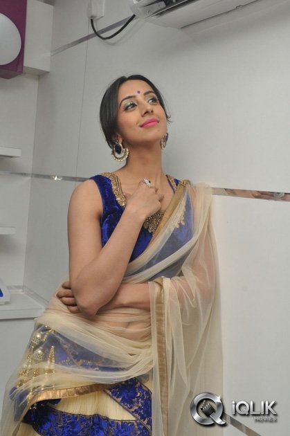 Sanjjanaa-Launches-Naturals-Family-Salon-and-Spa
